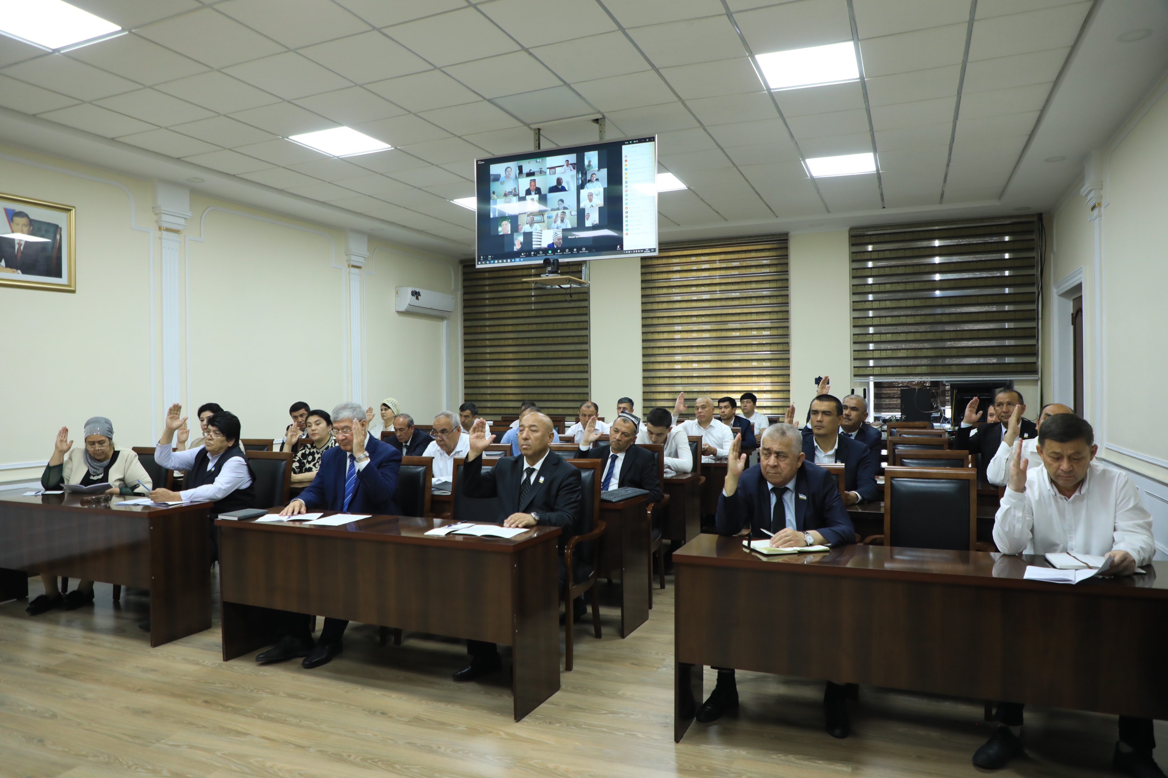 http://api3.fergana.uz/files/150000/news/file-2087210841345815.jpg