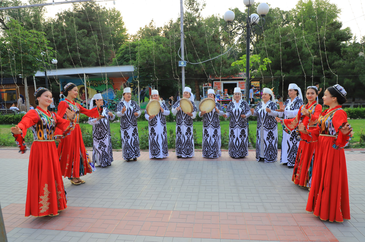 http://api3.fergana.uz/files/150100/news/file-2090916181334020.jpg