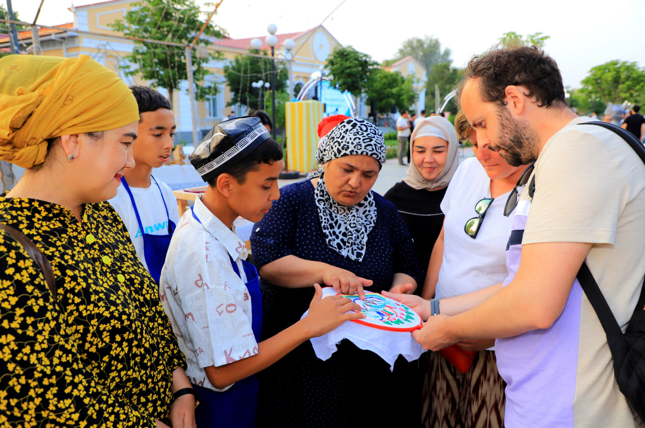 http://api3.fergana.uz/files/150100/news/file-2090916181348360.jpg