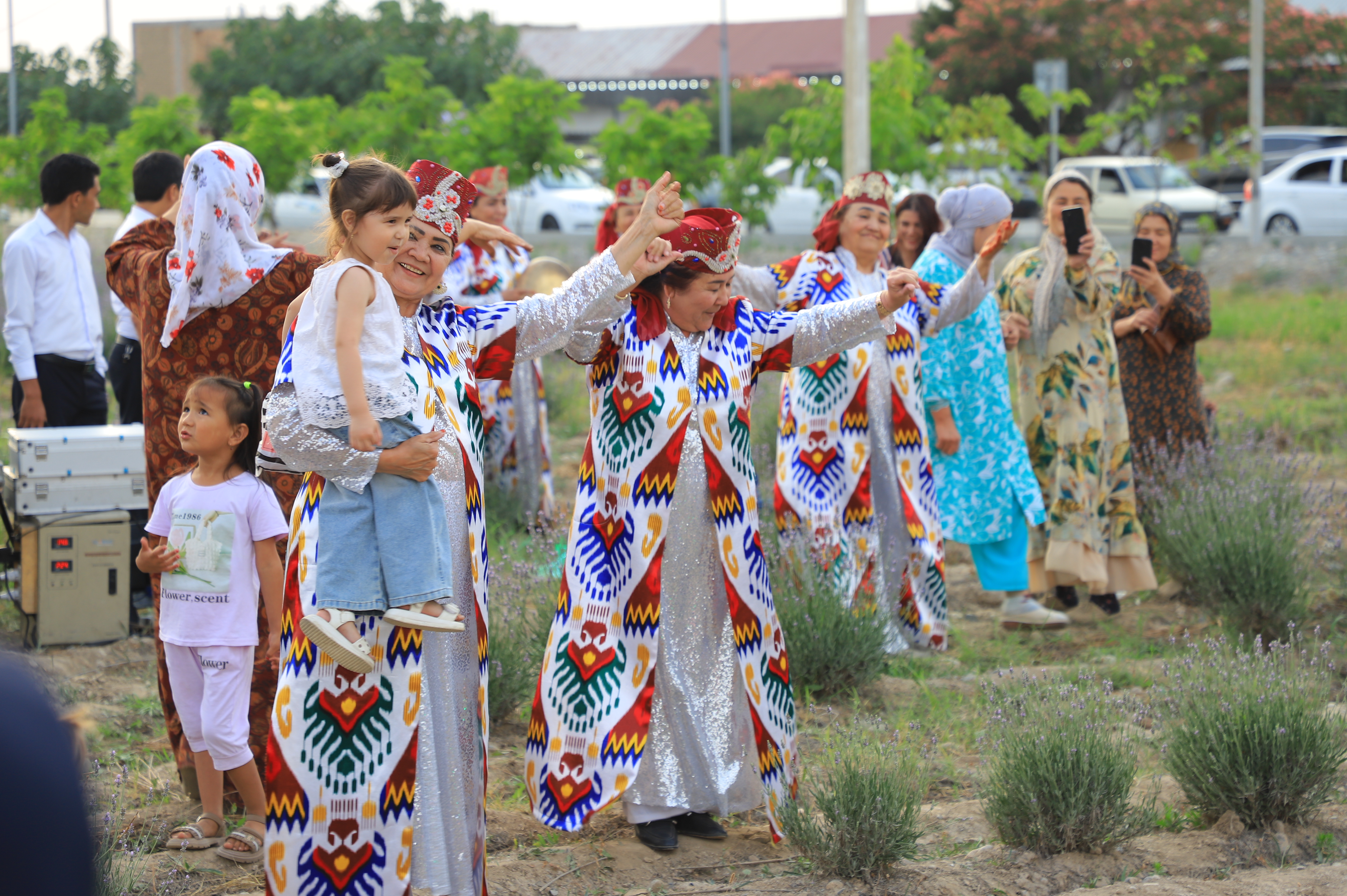 http://api3.fergana.uz/files/150100/news/file-2090948053211285.jpg