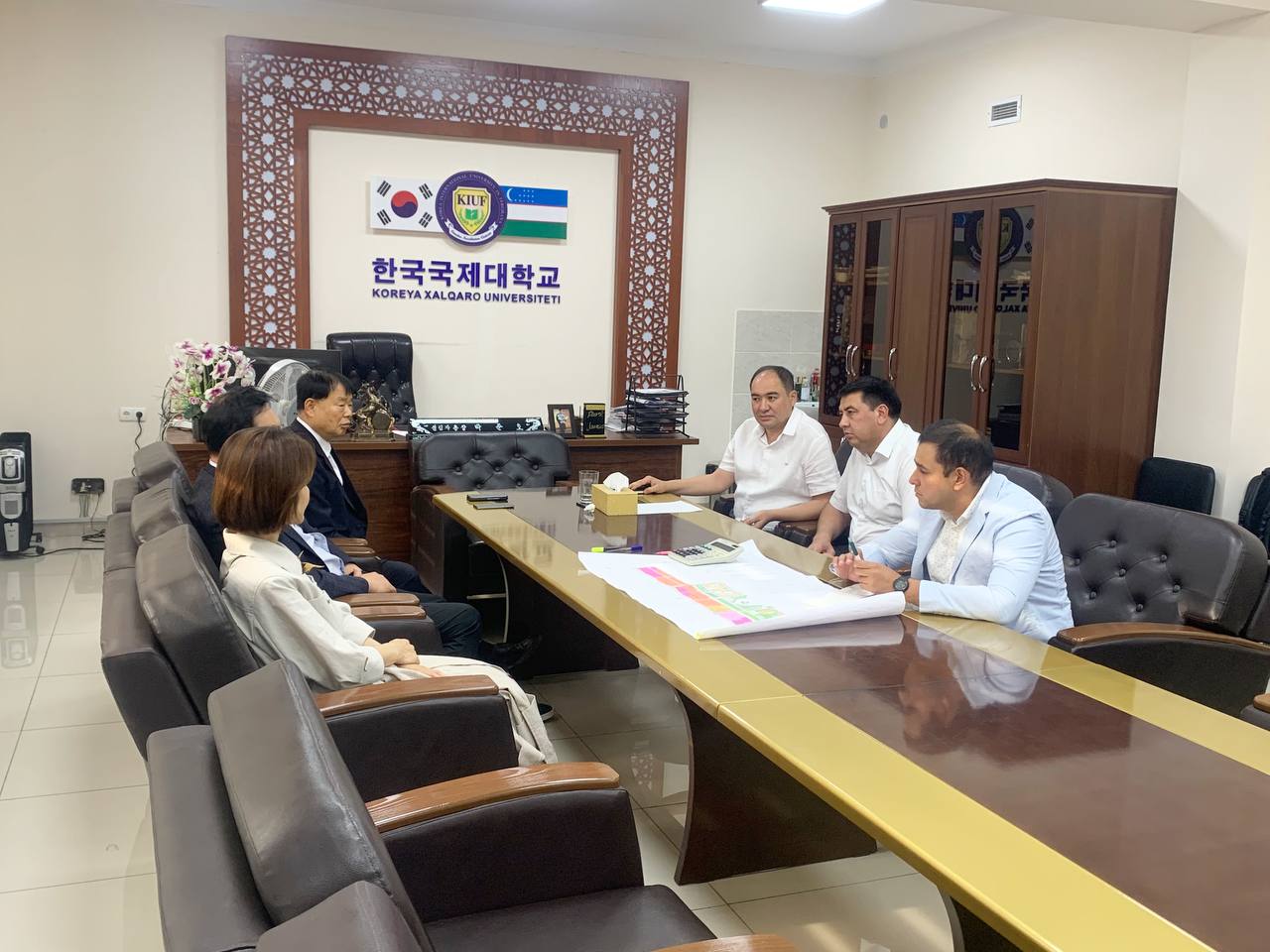 http://api3.fergana.uz/files/150100/news/file-2090999504013960.jpg