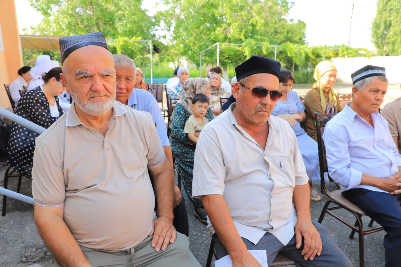 http://api3.fergana.uz/files/150100/news/file-2091444750117950.jpg