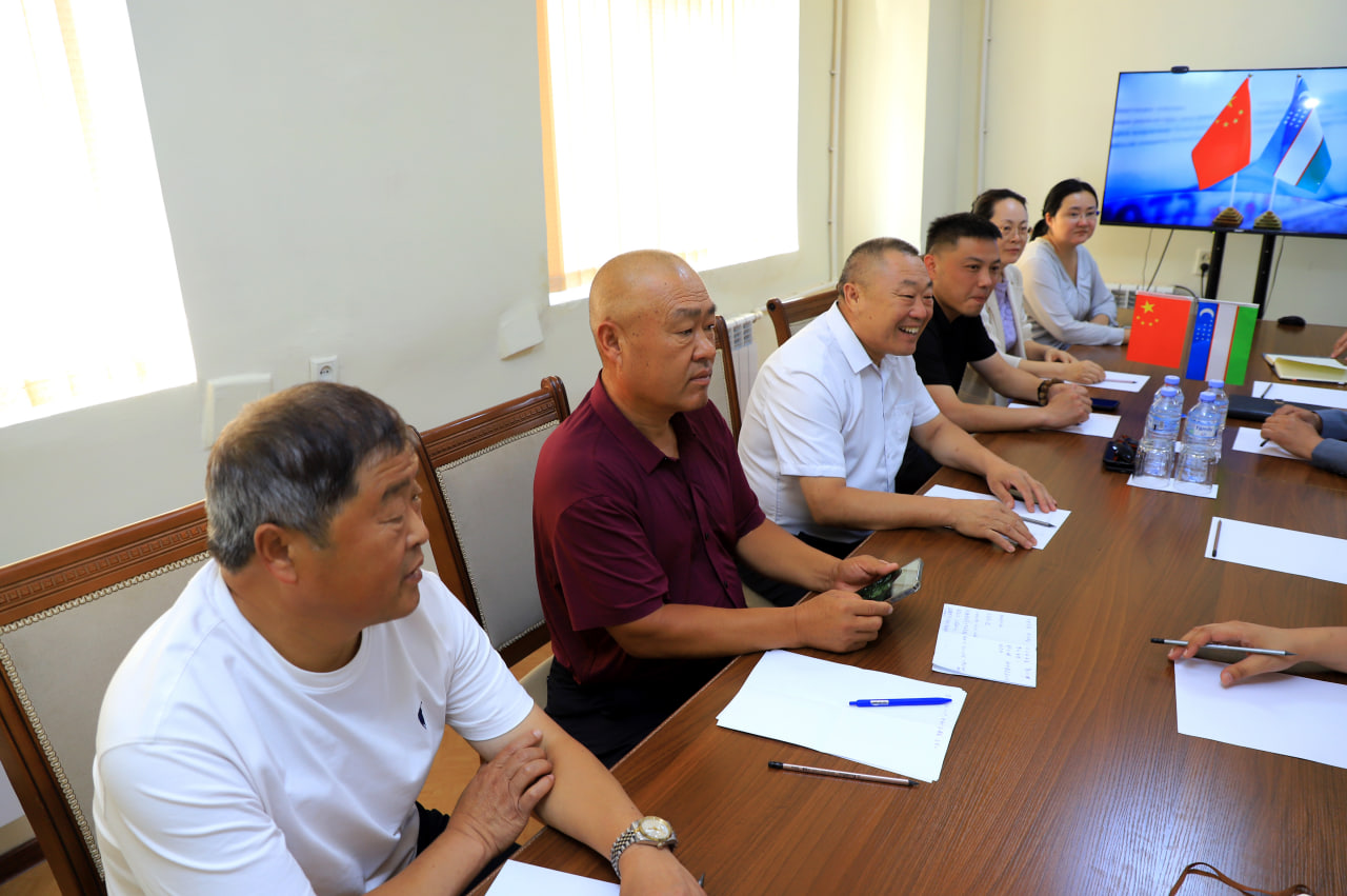 http://api3.fergana.uz/files/150100/news/file-2091445103177115.jpg