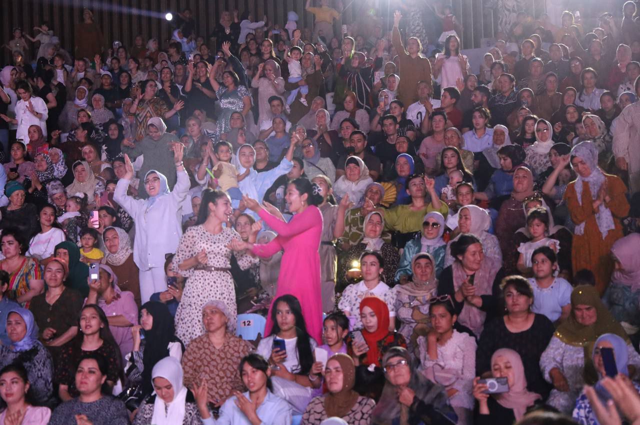http://api3.fergana.uz/files/150100/news/file-2092040742172545.jpg