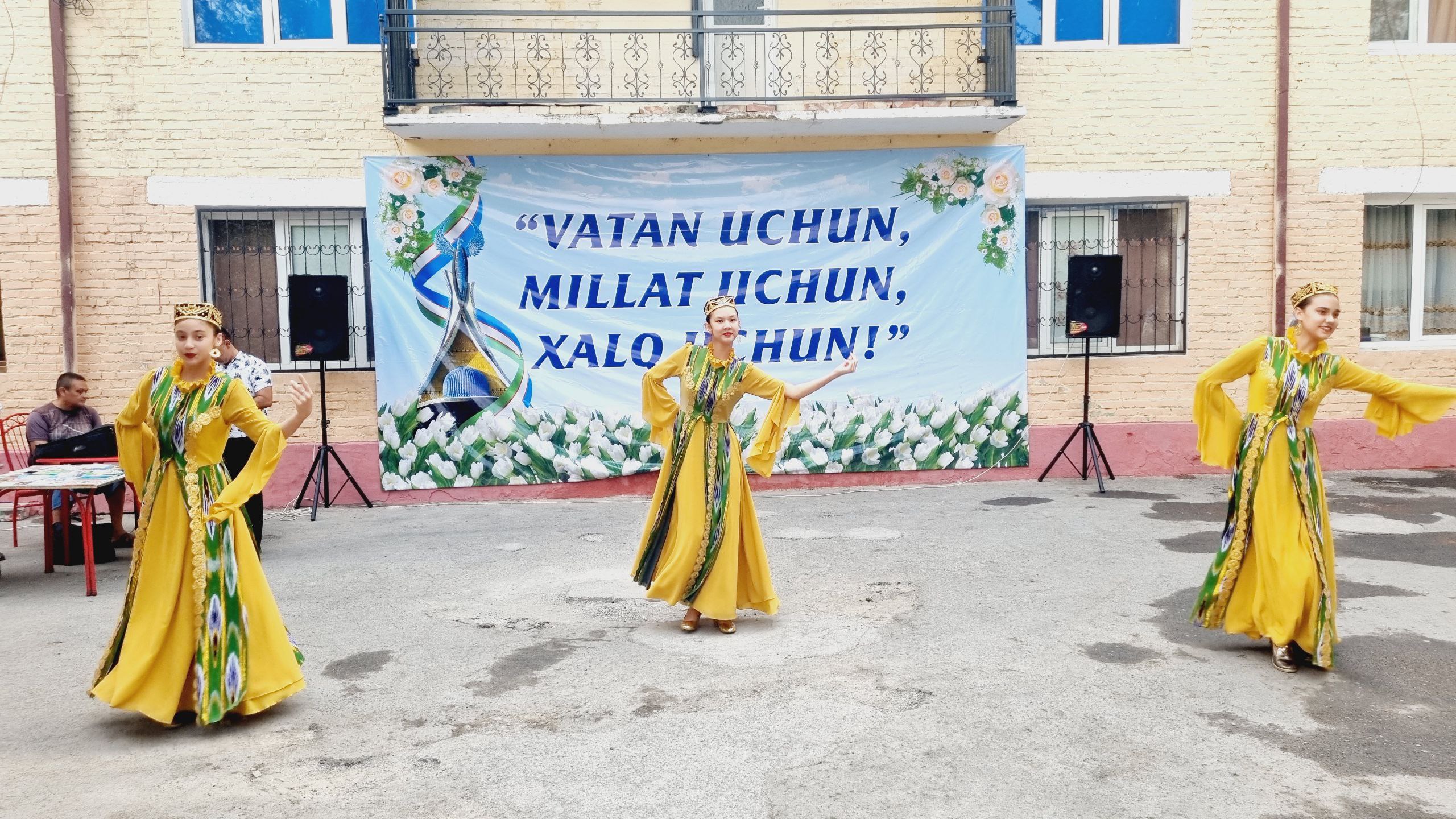 http://api3.fergana.uz/files/150100/news/file-2097444070731660.jpg
