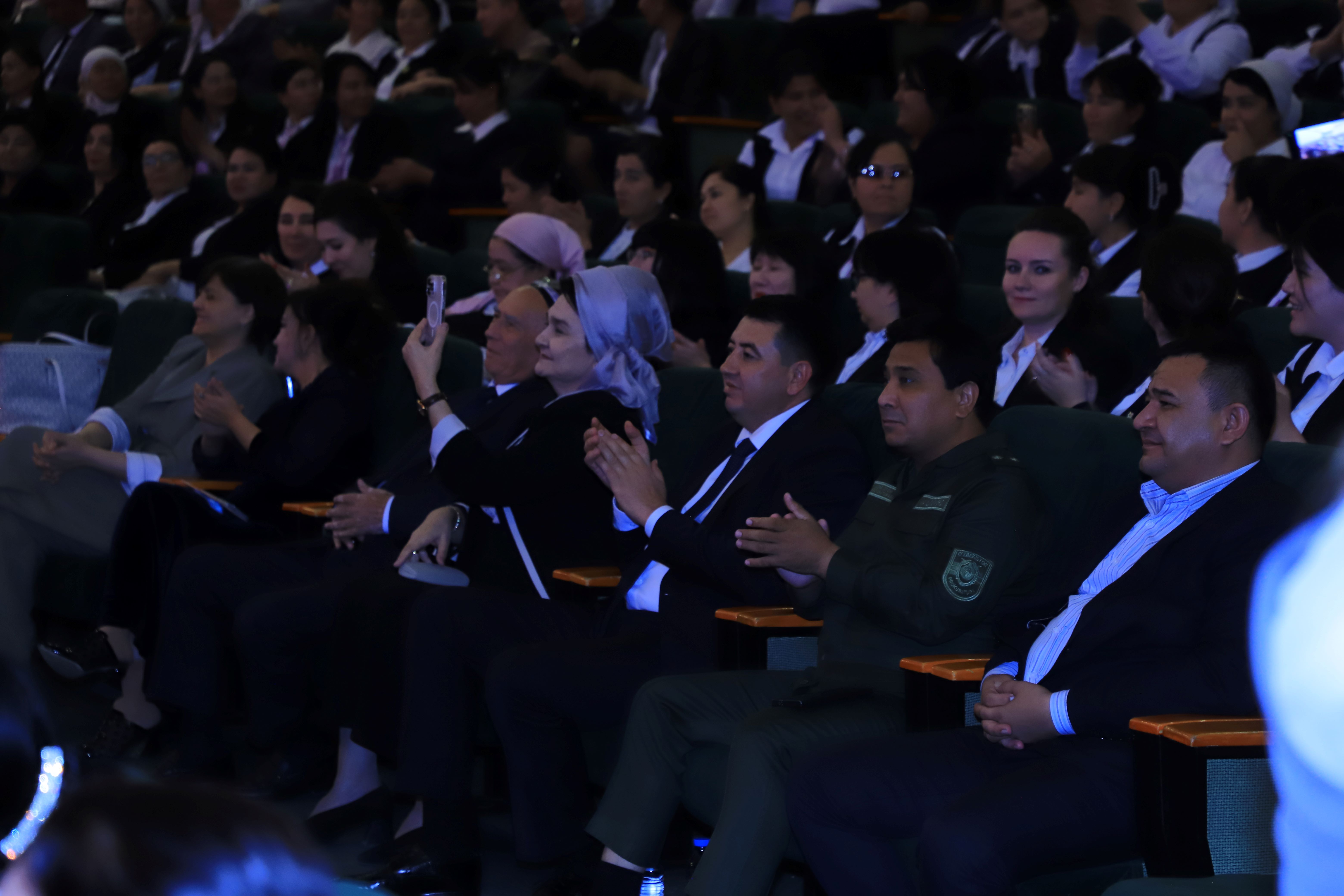 http://api3.fergana.uz/files/150100/news/file-2102616608558375.jpg