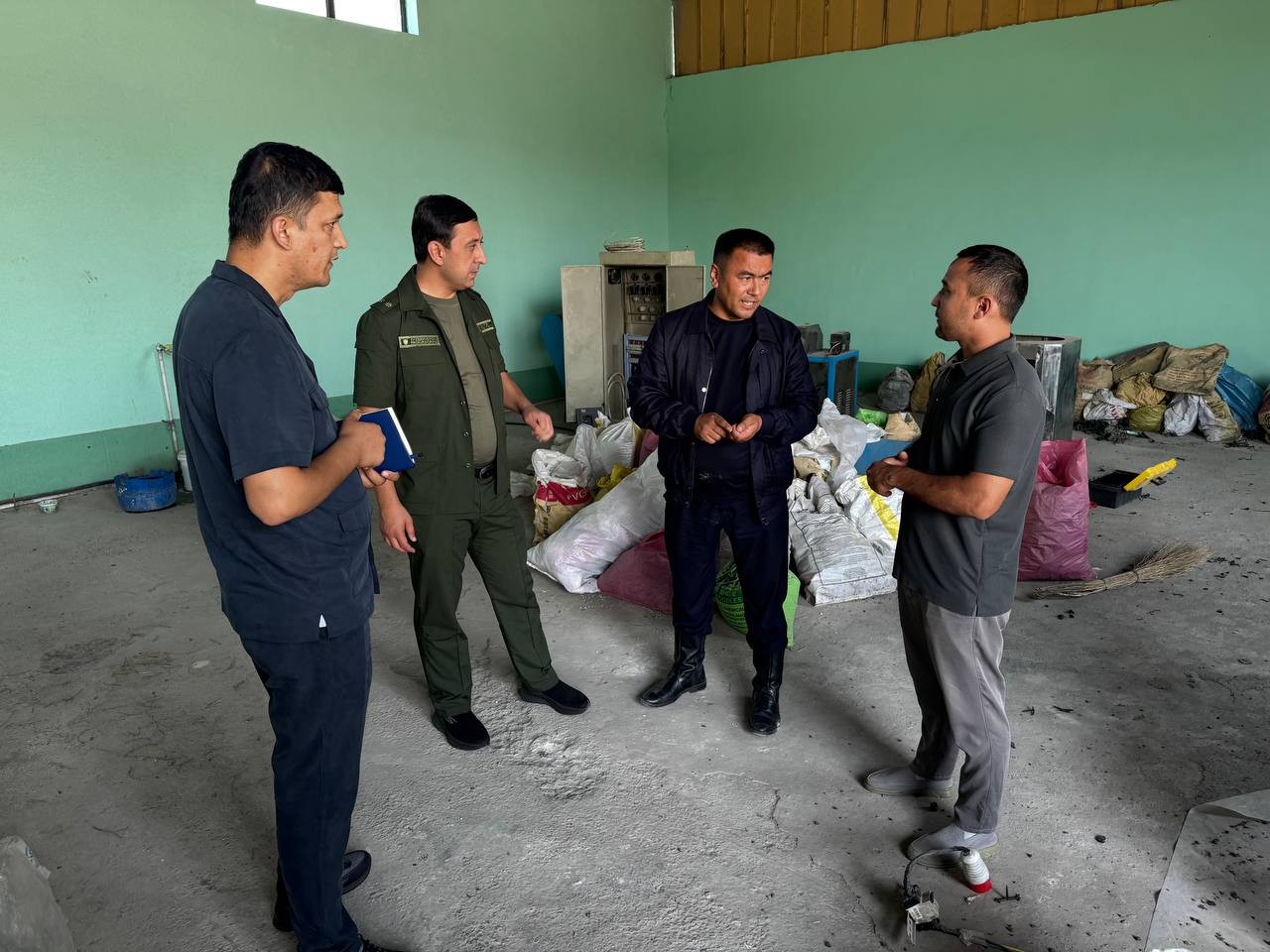 http://api3.fergana.uz/files/150200/news/file-2099567274682720.jpg