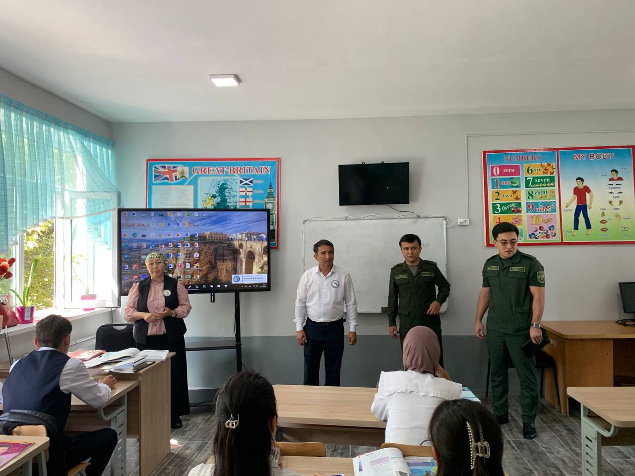 http://api3.fergana.uz/files/150400/news/file-2100413617277515.jpg
