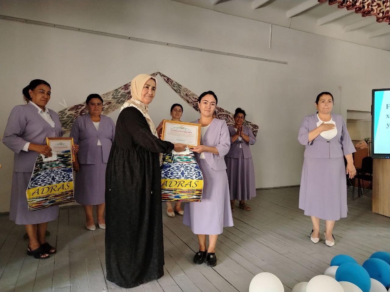 http://api3.fergana.uz/files/150400/news/file-2100816608150435.jpg