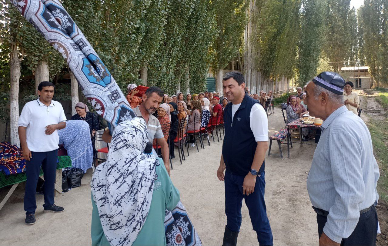 http://api3.fergana.uz/files/150400/news/file-2100817810296535.jpg