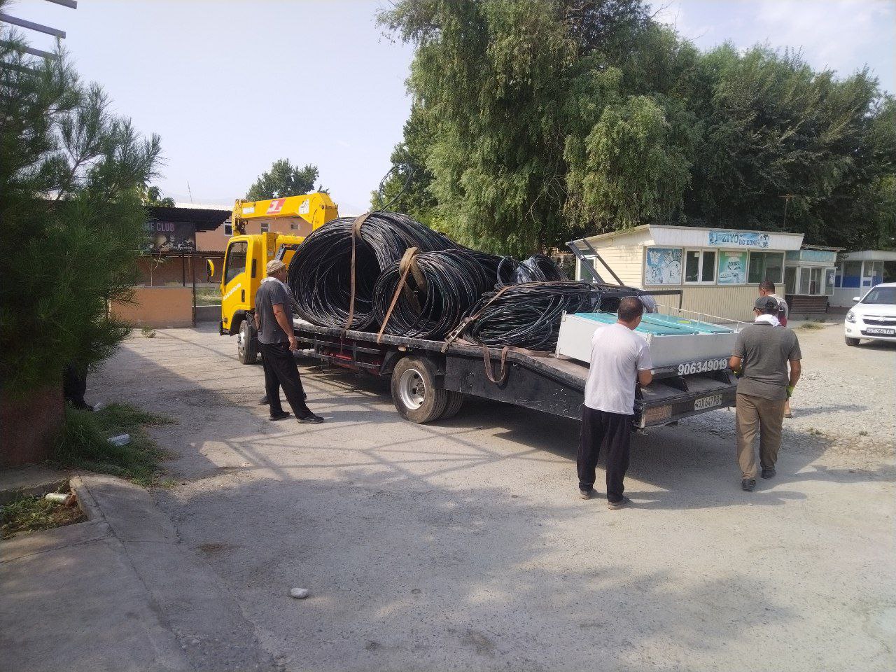 http://api3.fergana.uz/files/150400/news/file-2100933778251765.jpg