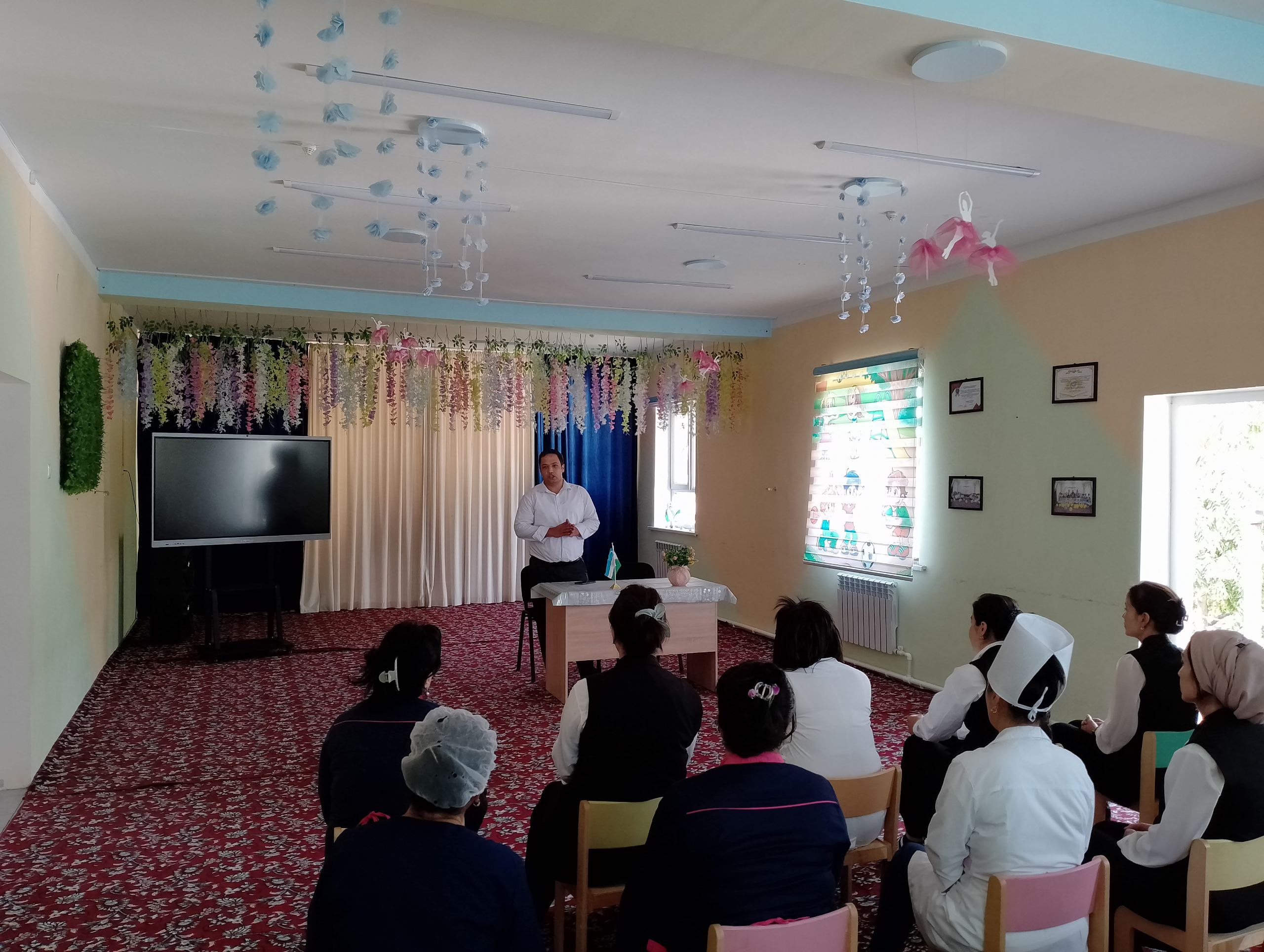 http://api3.fergana.uz/files/150400/news/file-2101847111455525.jpg