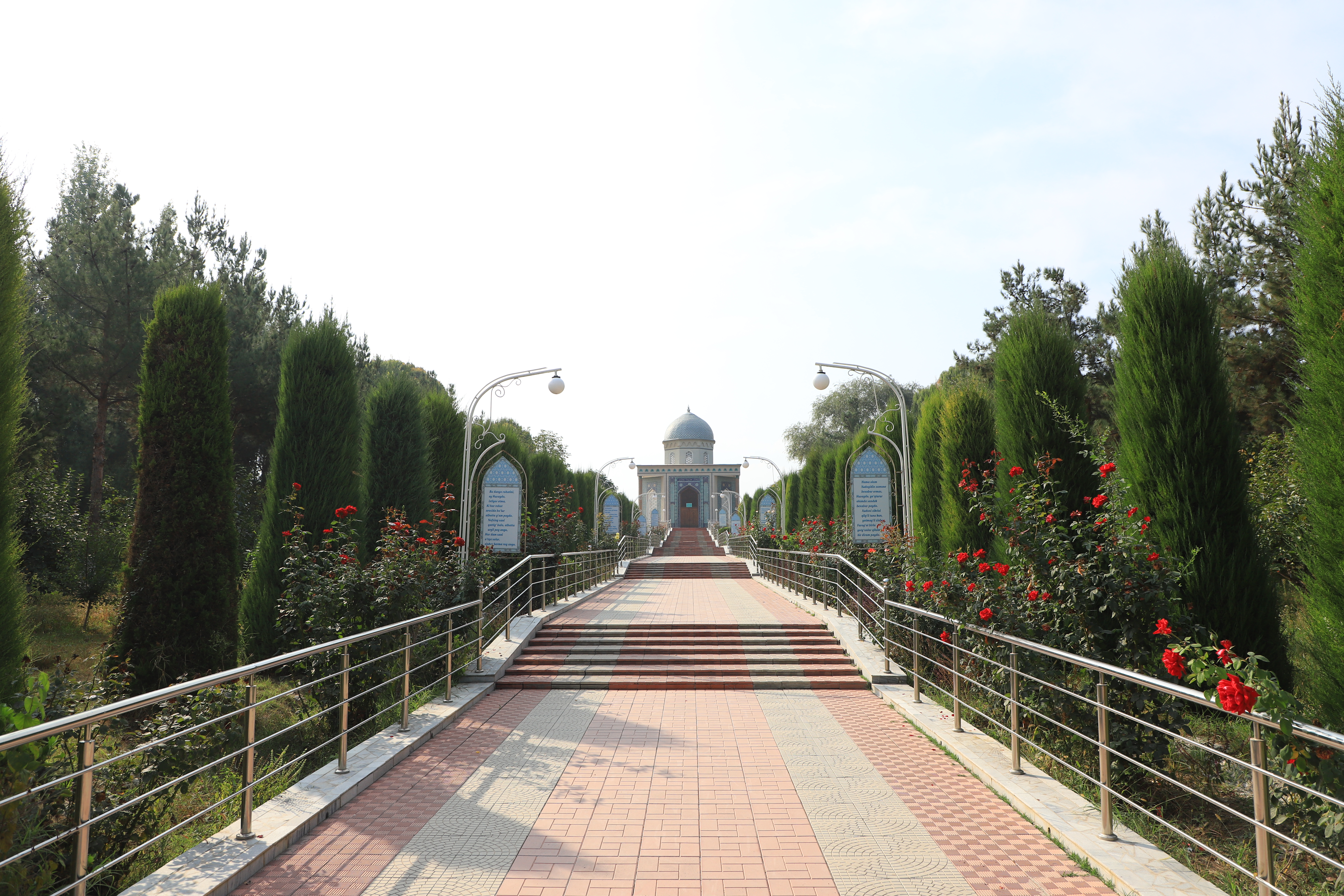 http://api3.fergana.uz/files/150400/photoMedias/file-2086354537021895.jpg