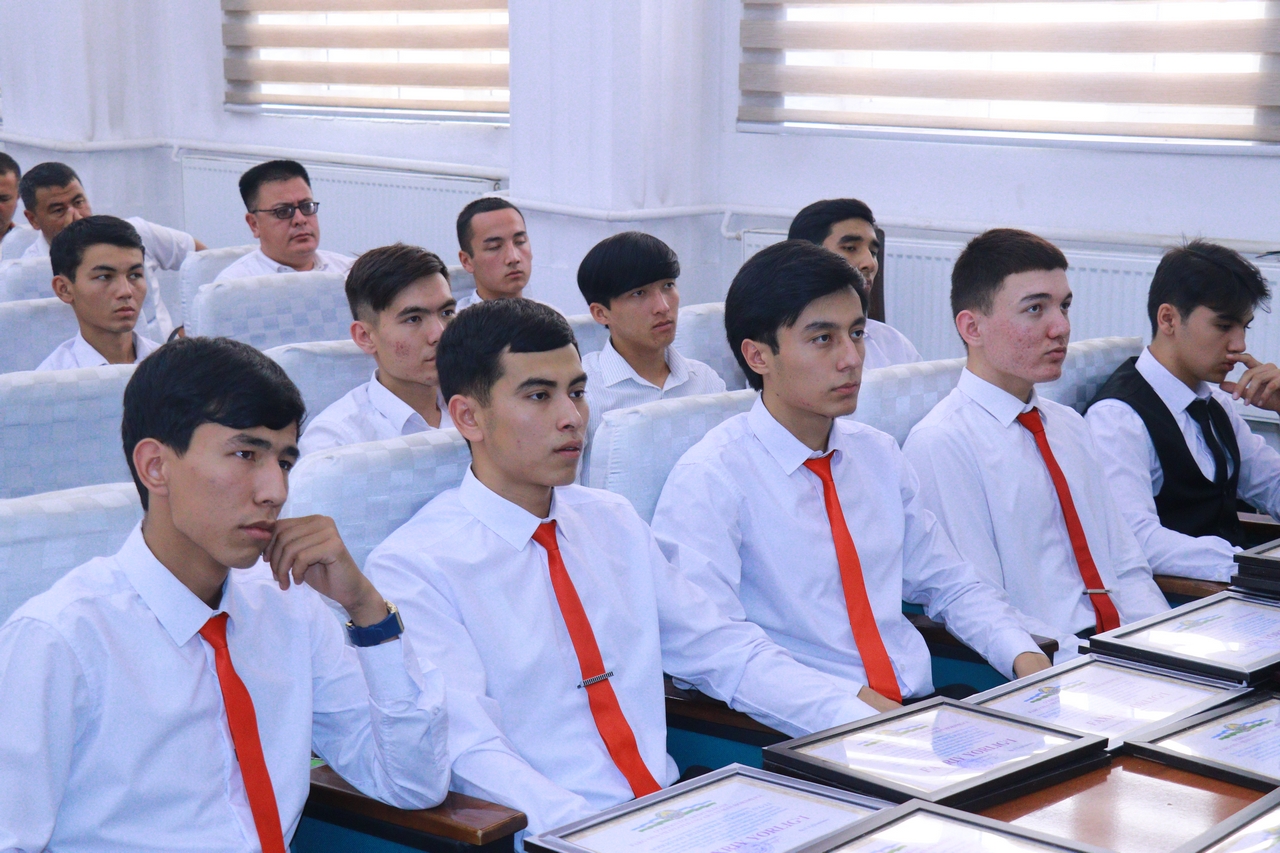 http://api3.fergana.uz/files/150500/news/file-2092890013418370.jpg