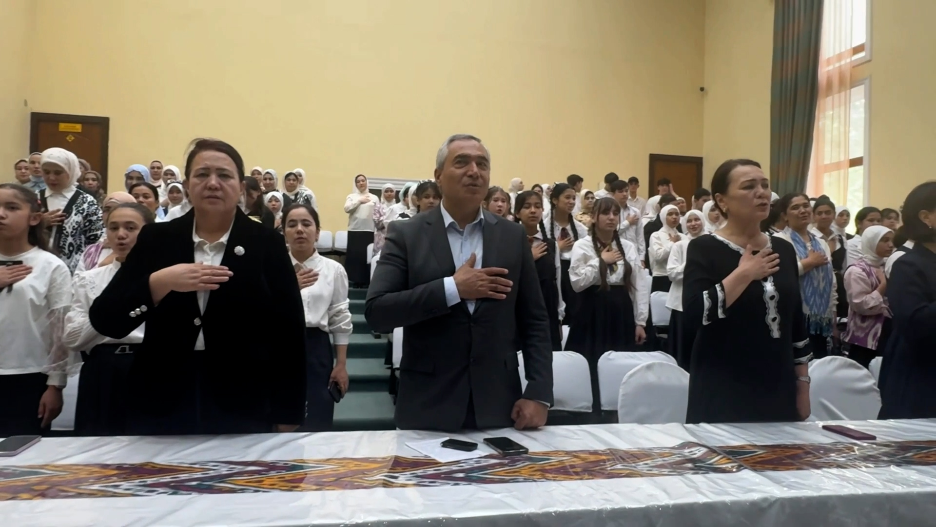 http://api3.fergana.uz/files/150700/news/file-2087523375799875.jpg