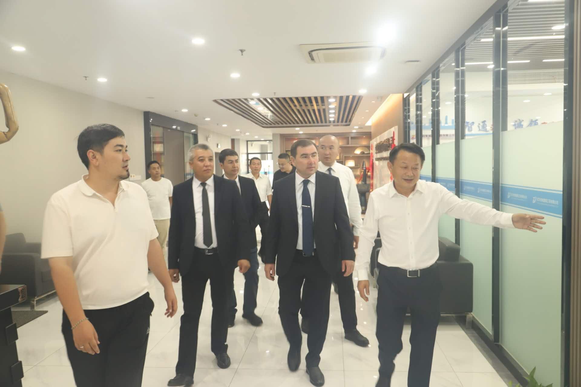 http://api3.fergana.uz/files/150800/news/file-2097413541240915.jpg