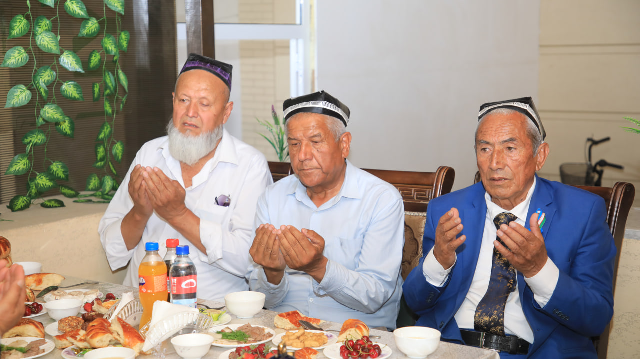 http://api3.fergana.uz/files/150900/news/file-2087220231355870.jpg