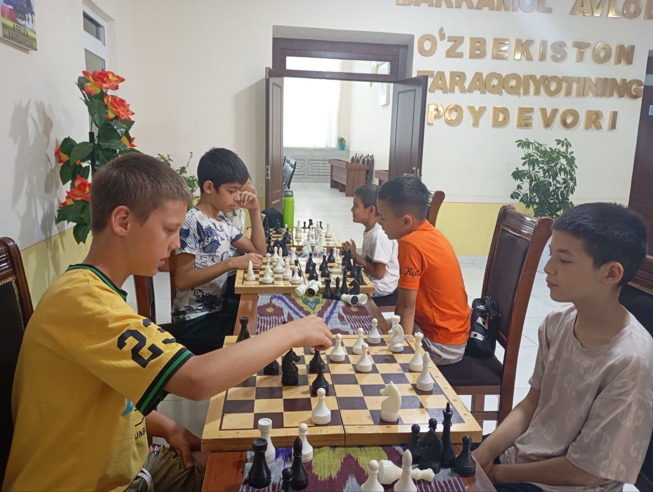 http://api3.fergana.uz/files/150900/news/file-2090829812798645.jpg