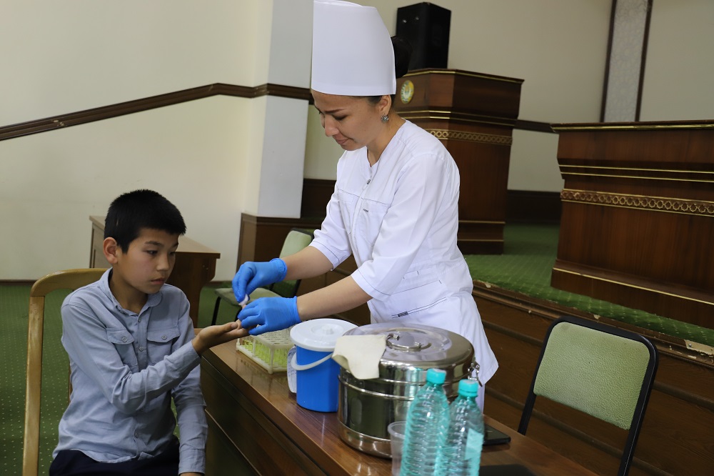 http://api3.fergana.uz/files/151000/news/file-2087073094275390.jpg