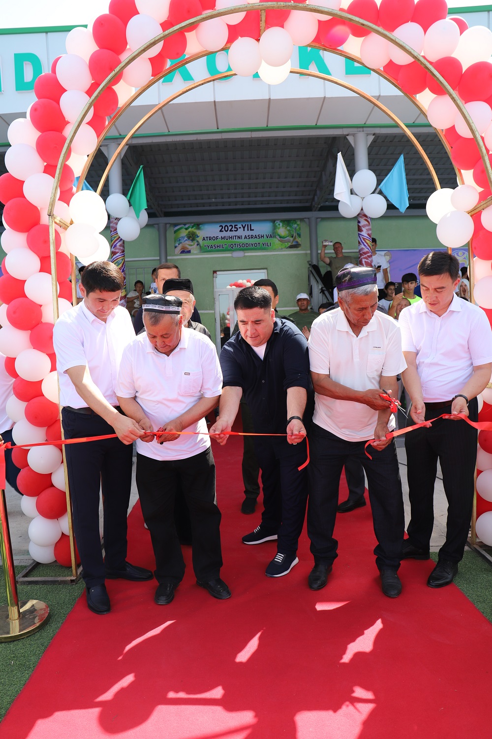 http://api3.fergana.uz/files/151000/news/file-2088130497317280.jpg