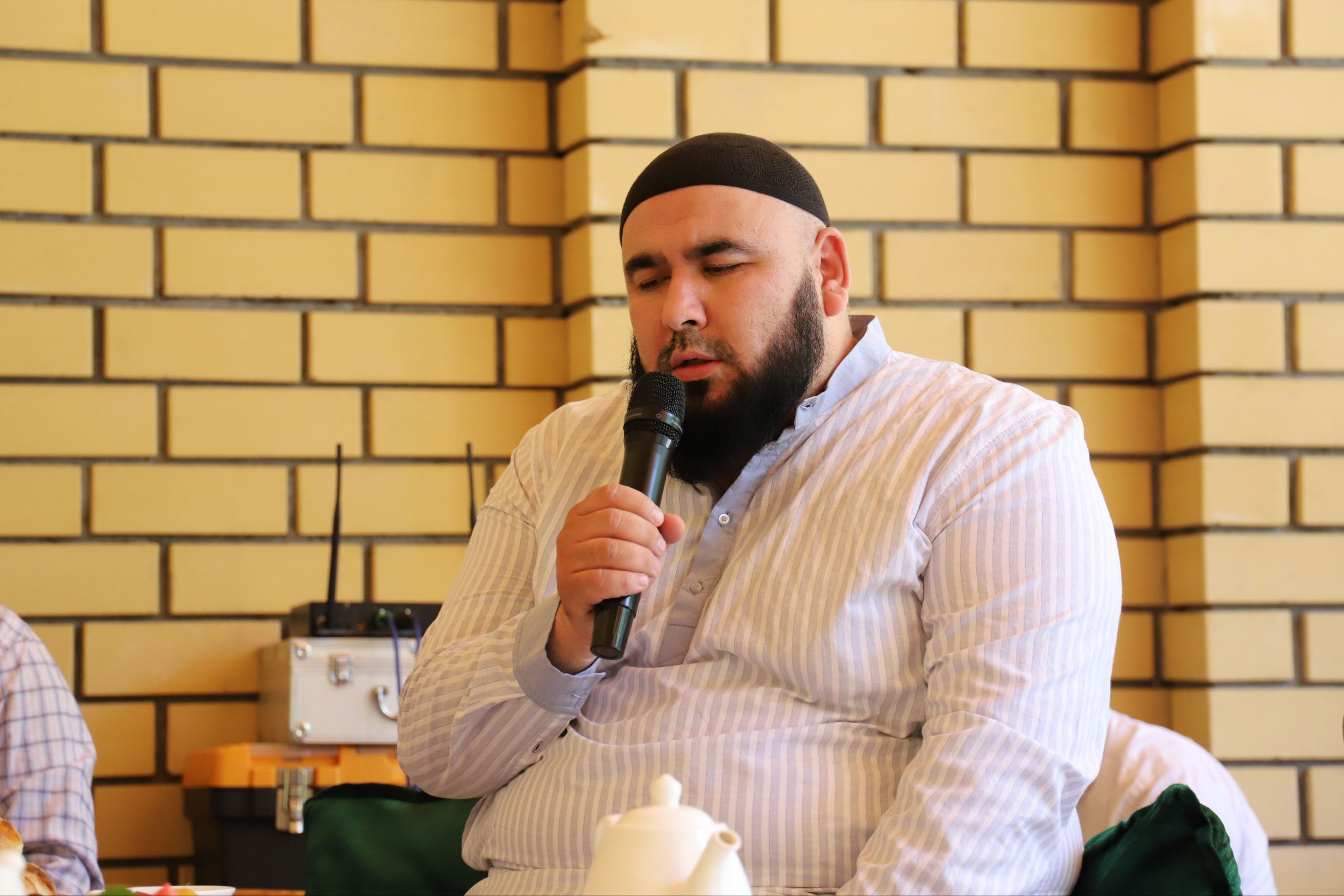 http://api3.fergana.uz/files/151000/news/file-2090101265581760.jpg