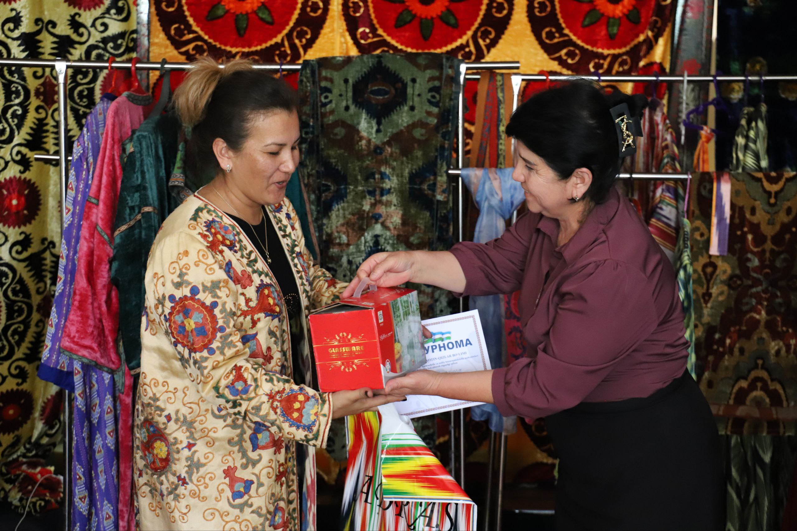http://api3.fergana.uz/files/151000/news/file-2091441148397510.jpg