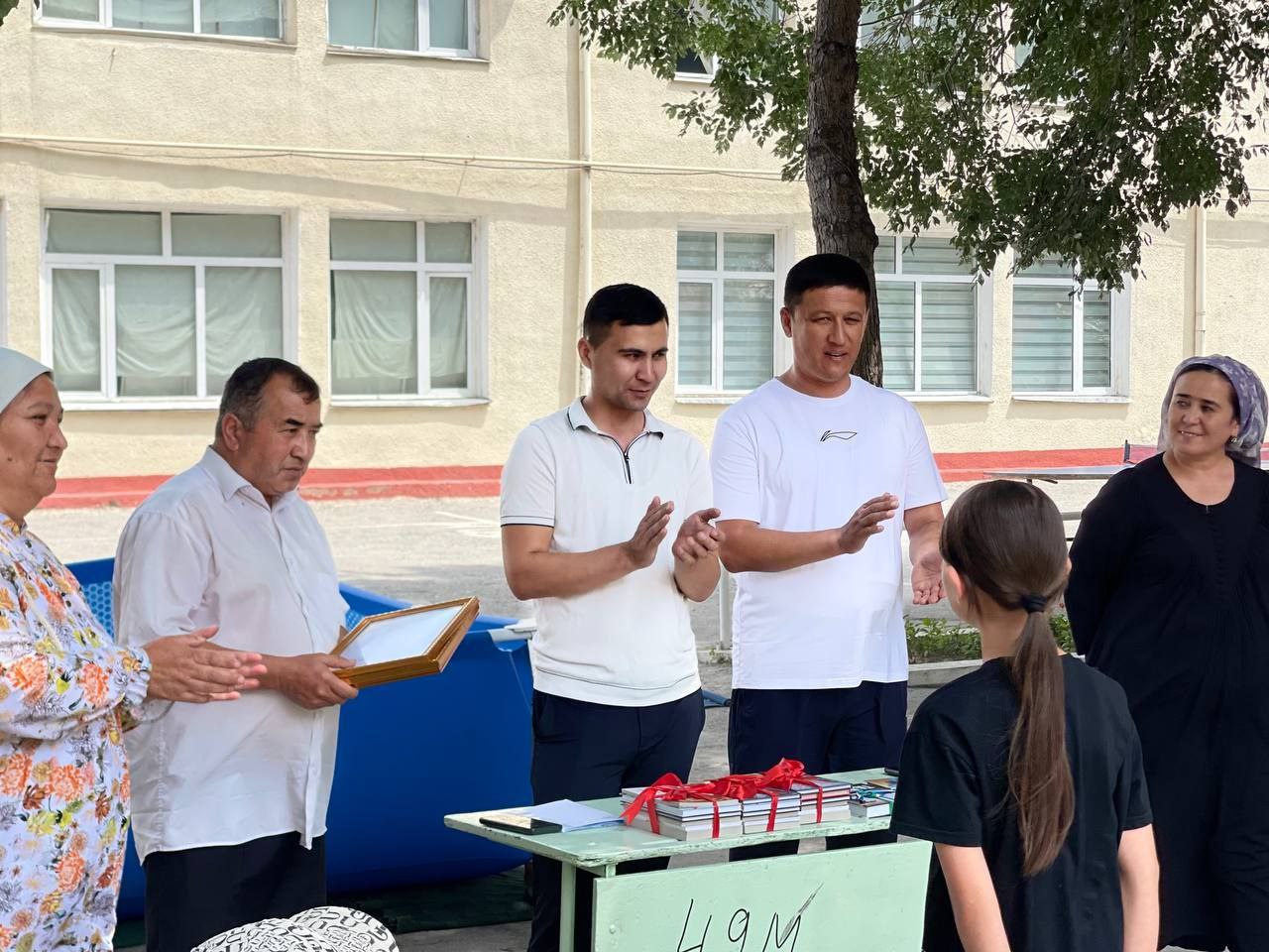 http://api3.fergana.uz/files/151000/news/file-2093603899853040.jpg
