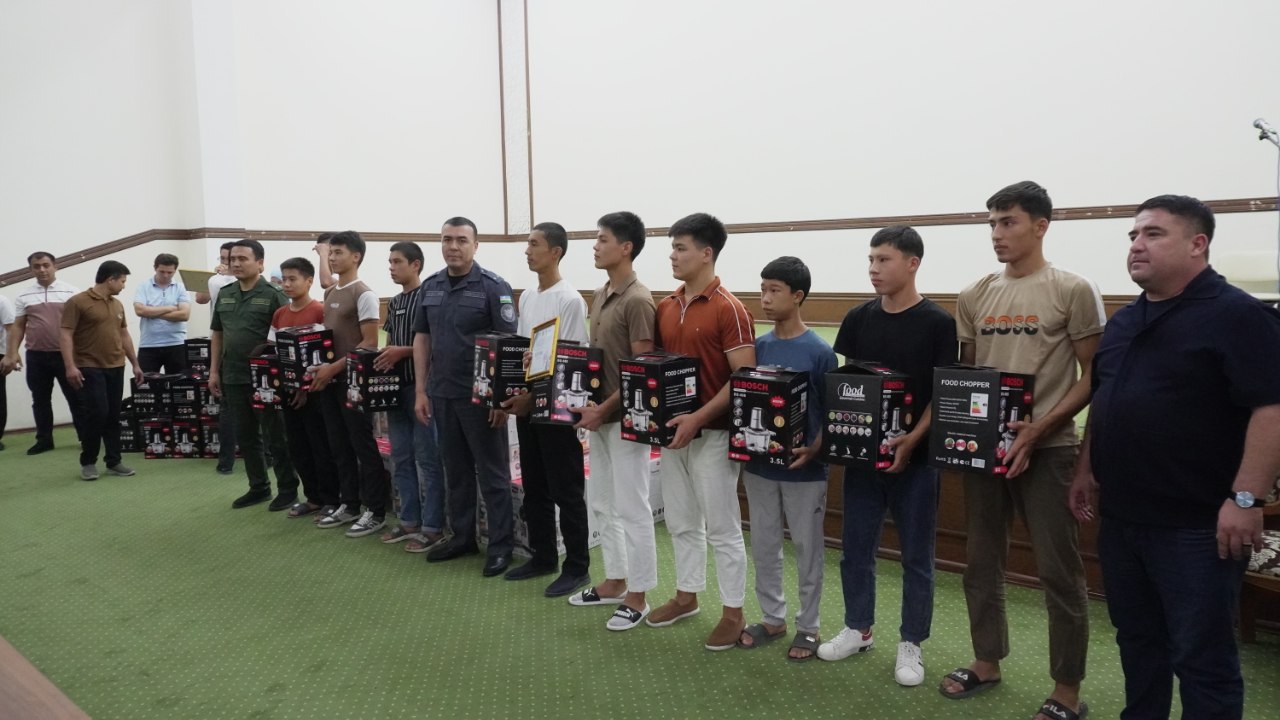 http://api3.fergana.uz/files/151000/news/file-2093992444399640.jpg