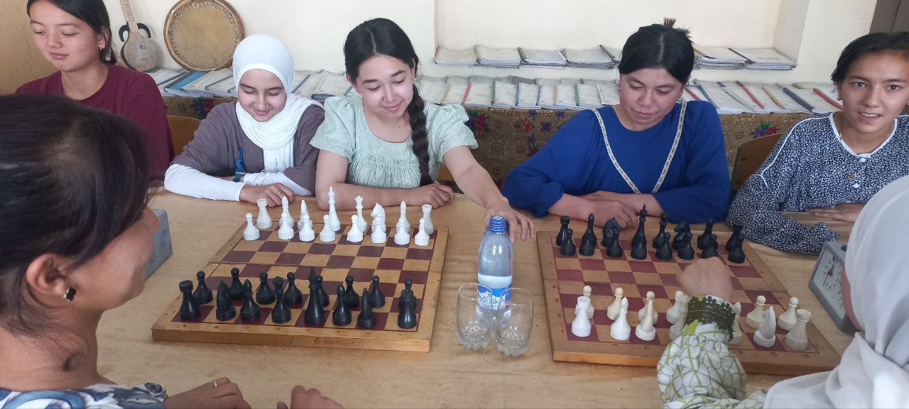 http://api3.fergana.uz/files/151000/news/file-2094228953688625.jpg