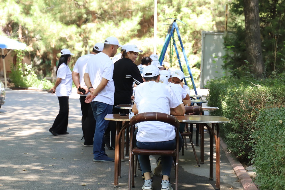 http://api3.fergana.uz/files/151000/news/file-2098768973909320.jpg
