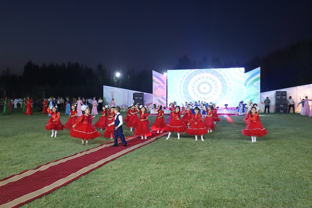 http://api3.fergana.uz/files/151000/news/file-2098901787199975.jpg