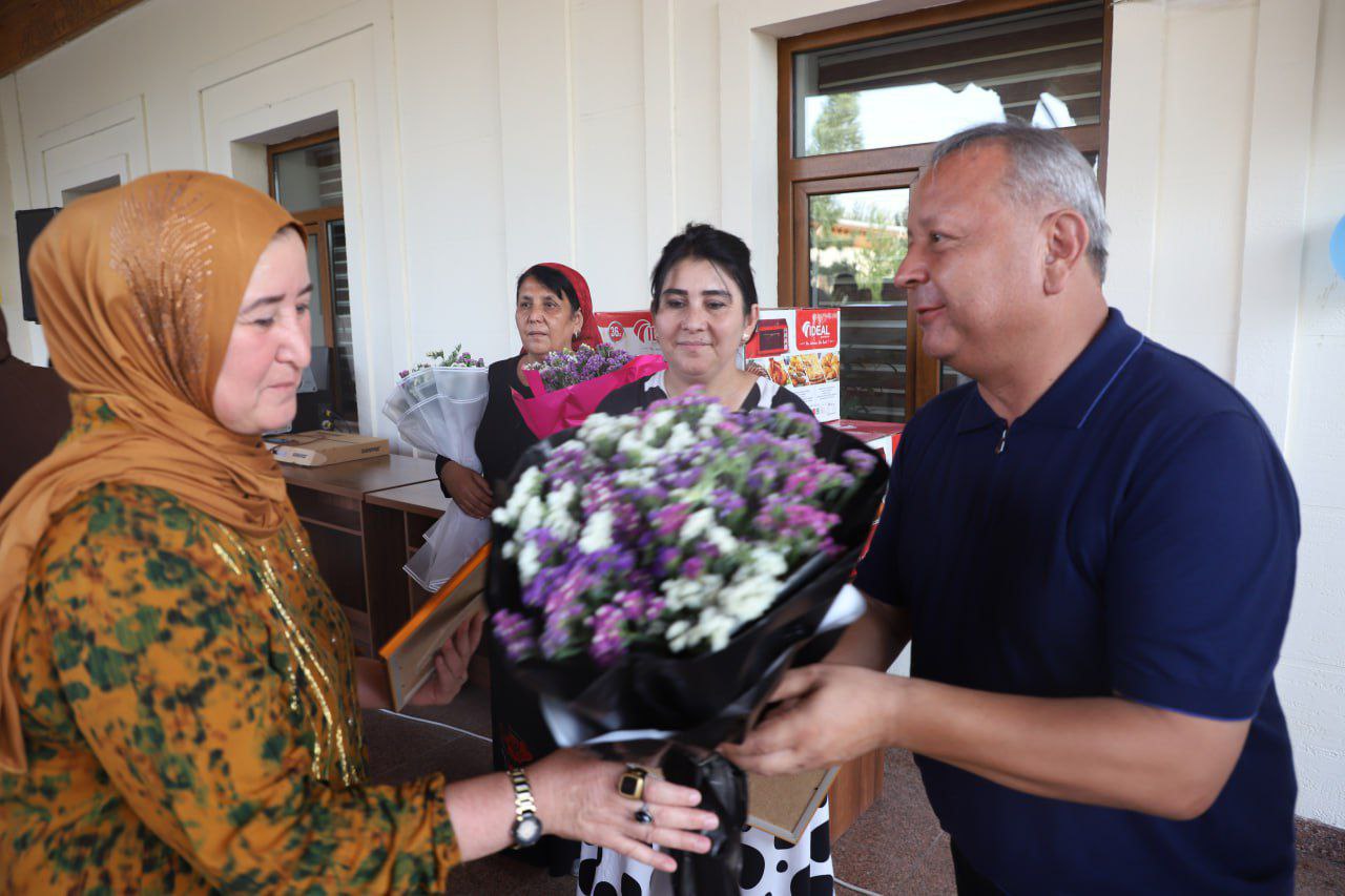 http://api3.fergana.uz/files/151100/news/file-2093313792385815.jpg