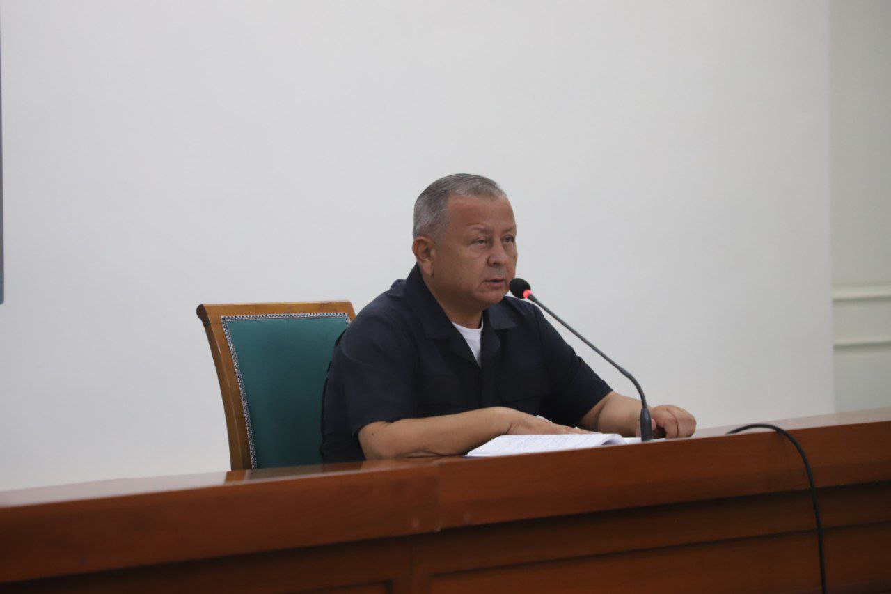 http://api3.fergana.uz/files/151100/news/file-2093895596018990.jpg