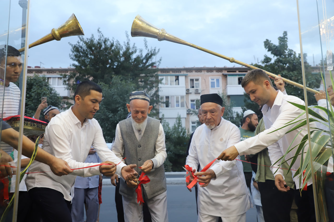 http://api3.fergana.uz/files/151100/news/file-2097550938156025.jpg