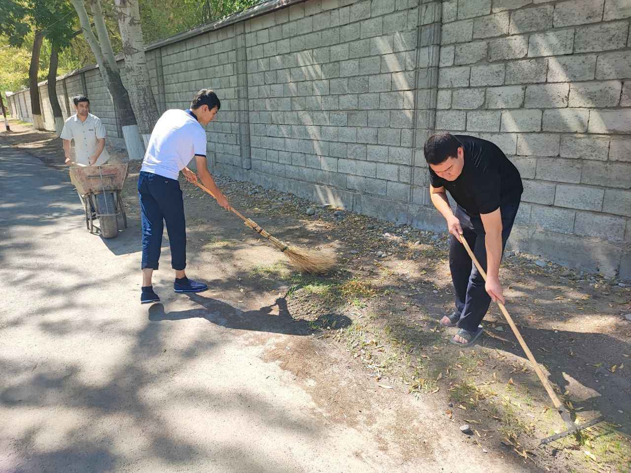 http://api3.fergana.uz/files/151100/news/file-2098250269454845.jpg