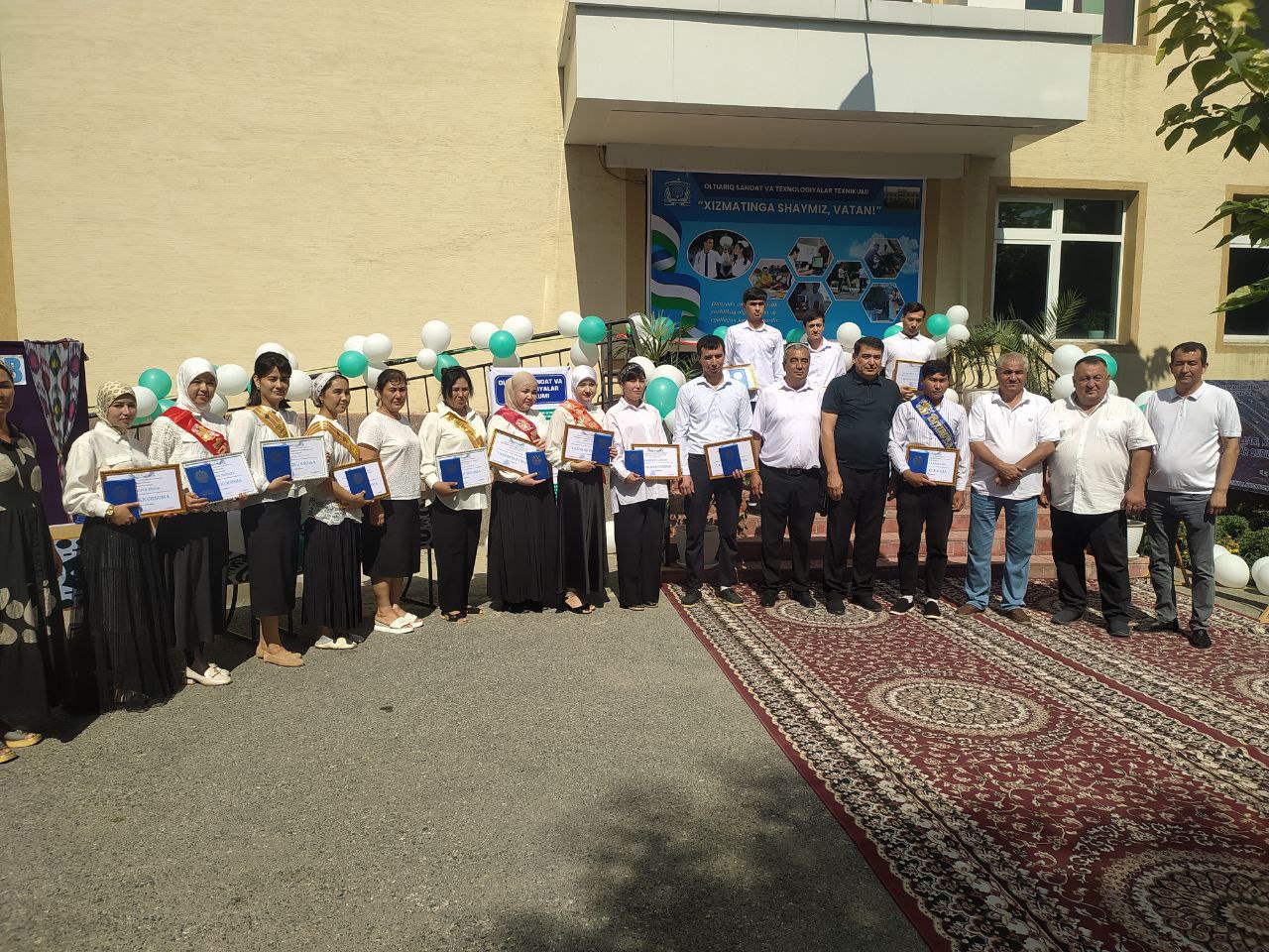 http://api3.fergana.uz/files/151200/news/file-2098359092218275.jpg