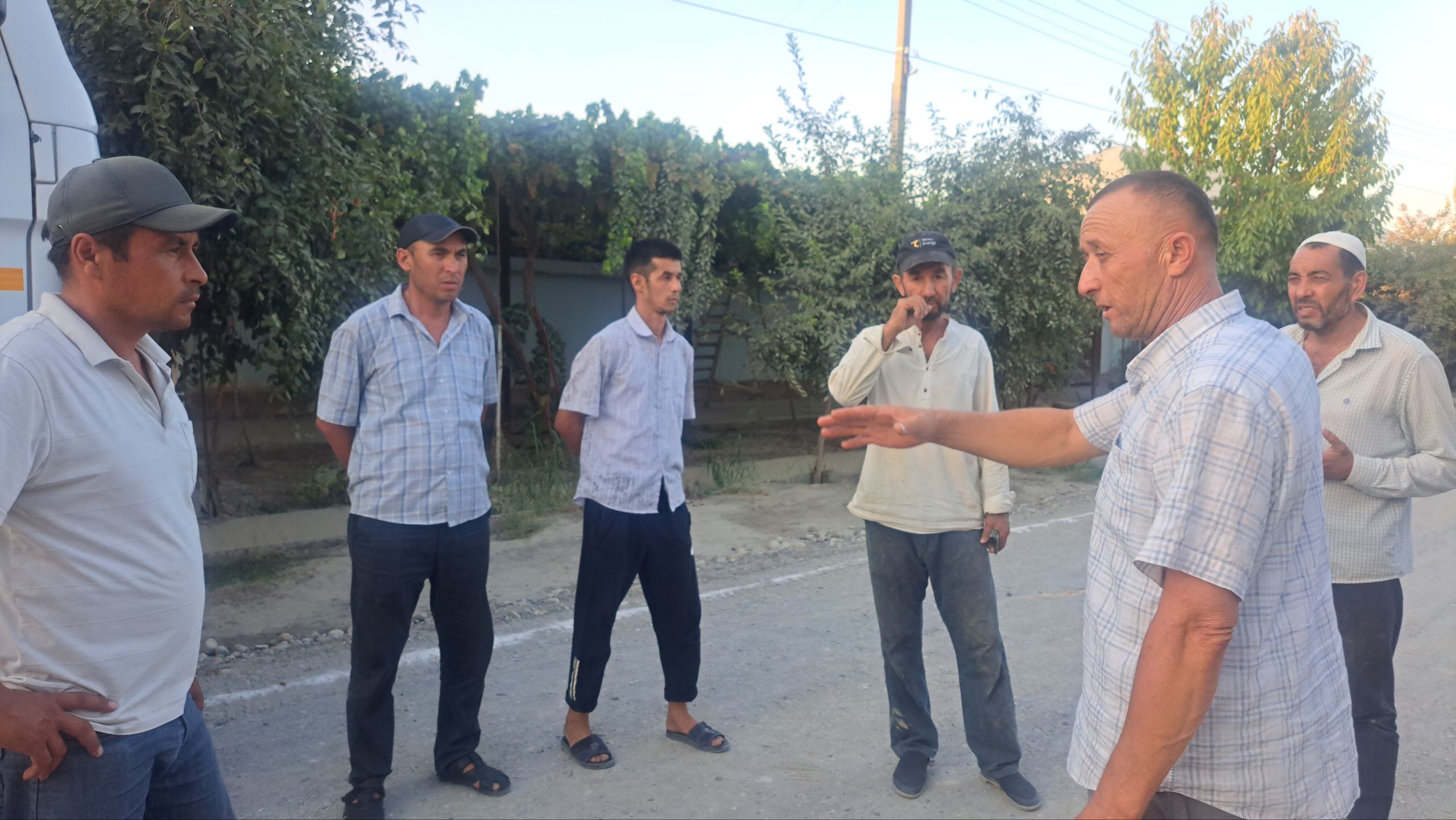 http://api3.fergana.uz/files/151200/news/file-2098360493227910.jpg