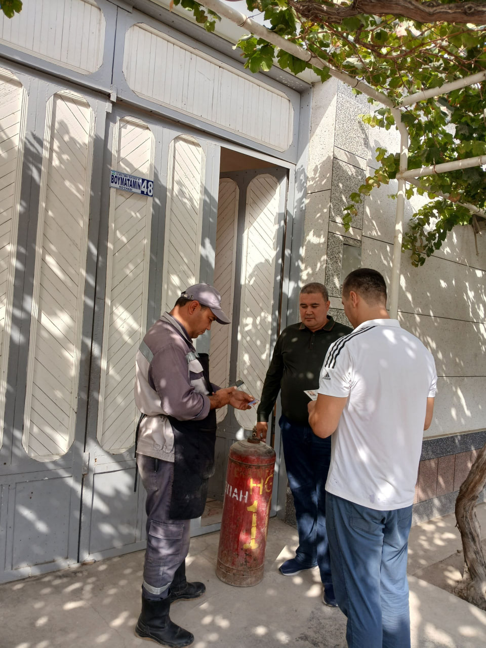http://api3.fergana.uz/files/151200/news/file-2102168452586365.jpg
