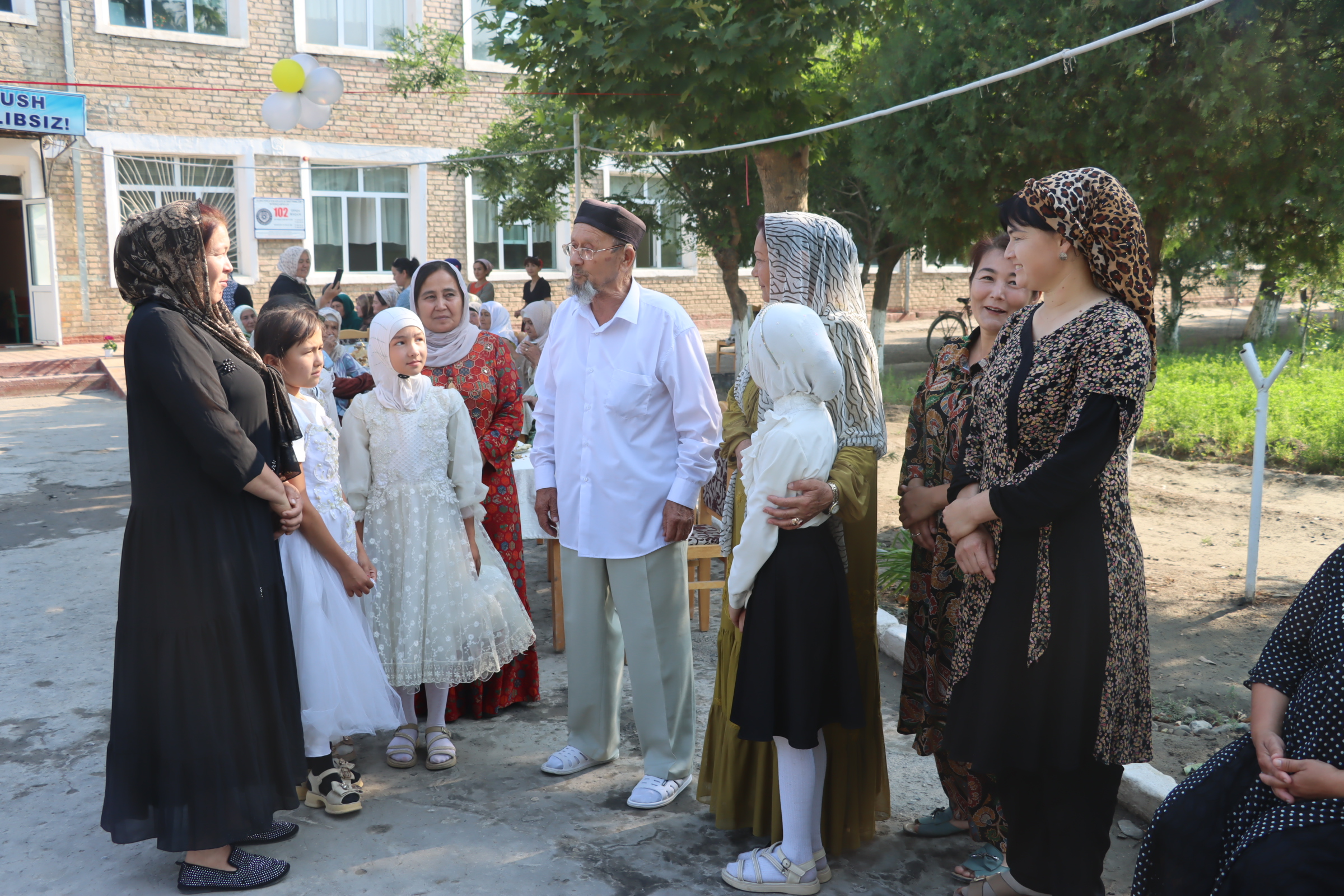 http://api3.fergana.uz/files/151300/news/file-2091341271669370.jpg
