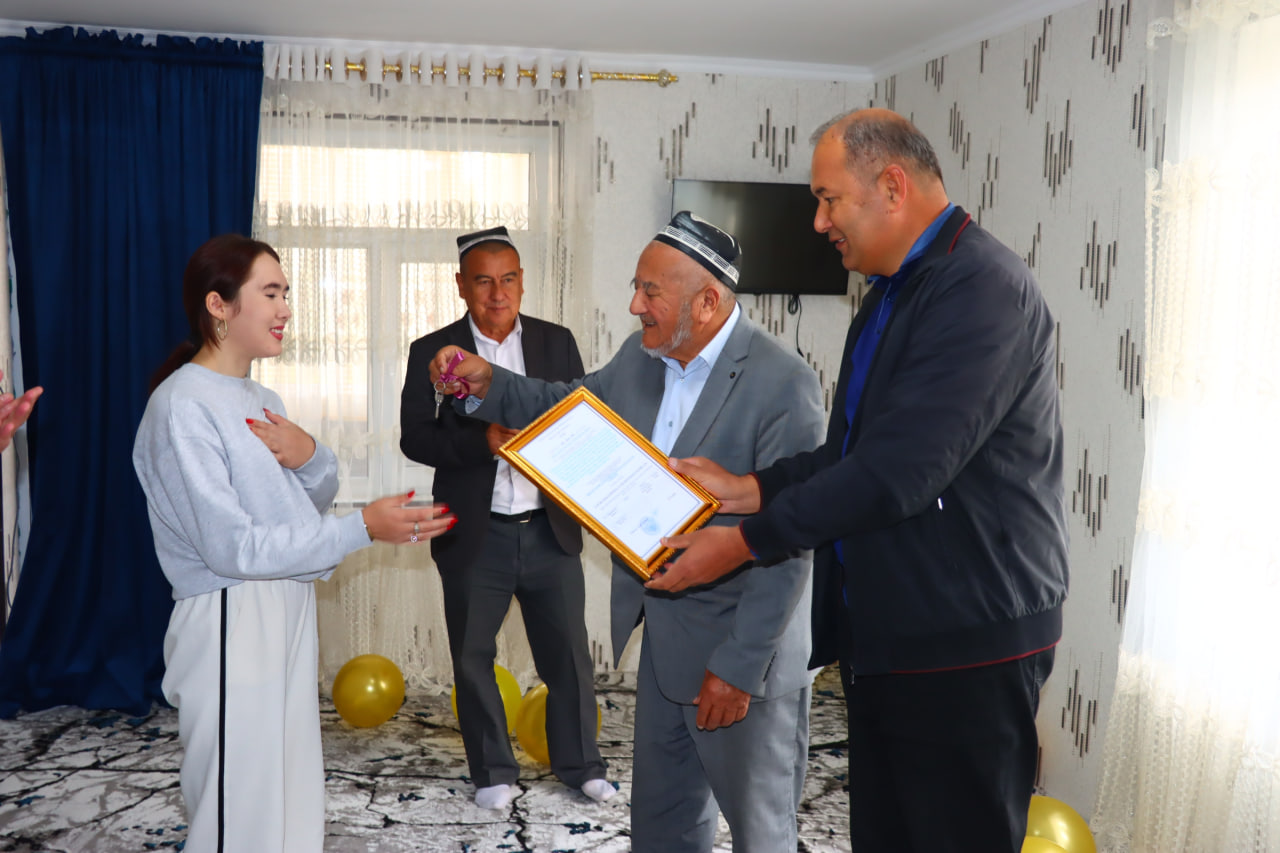 http://api3.fergana.uz/files/151300/news/file-2102583422889745.jpg