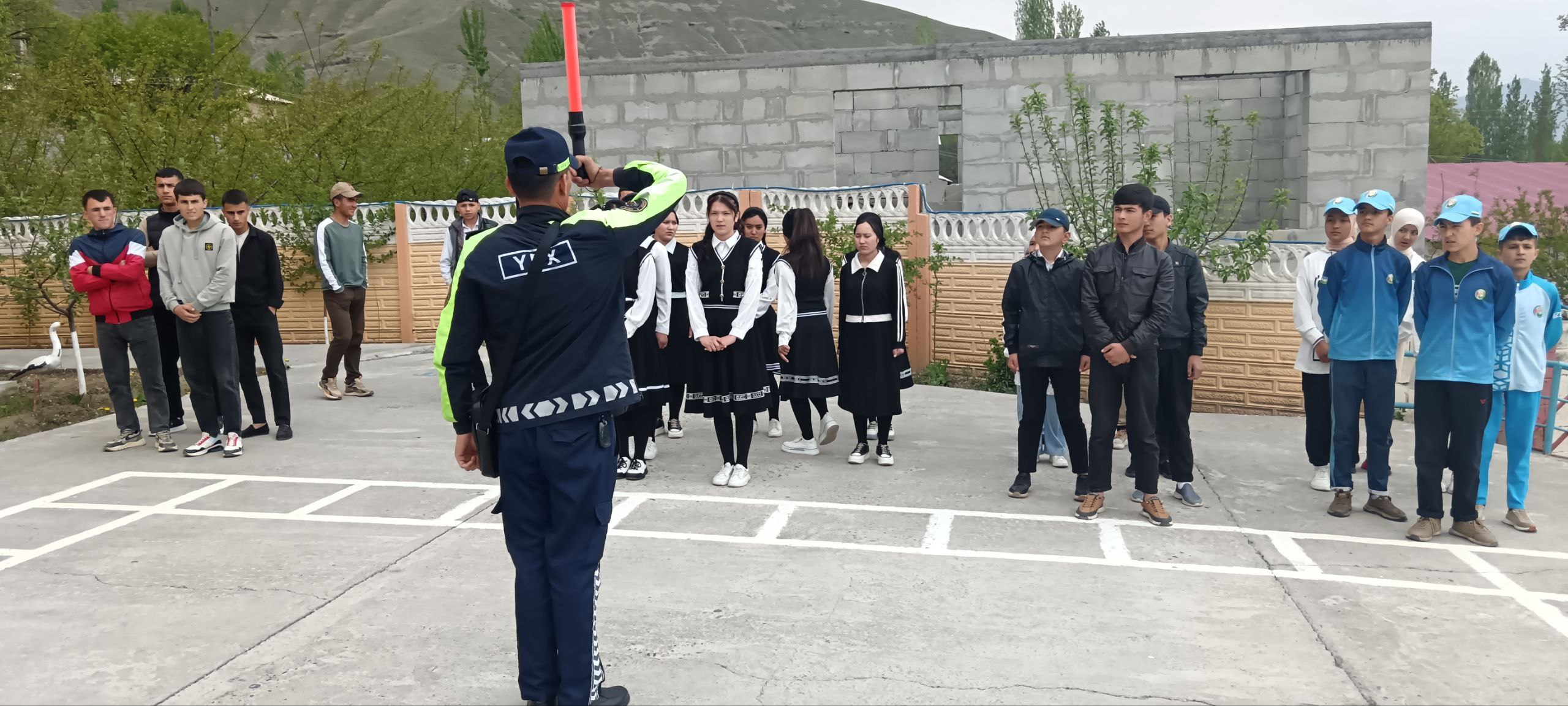 http://api3.fergana.uz/files/151400/news/file-2085878079972435.jpg