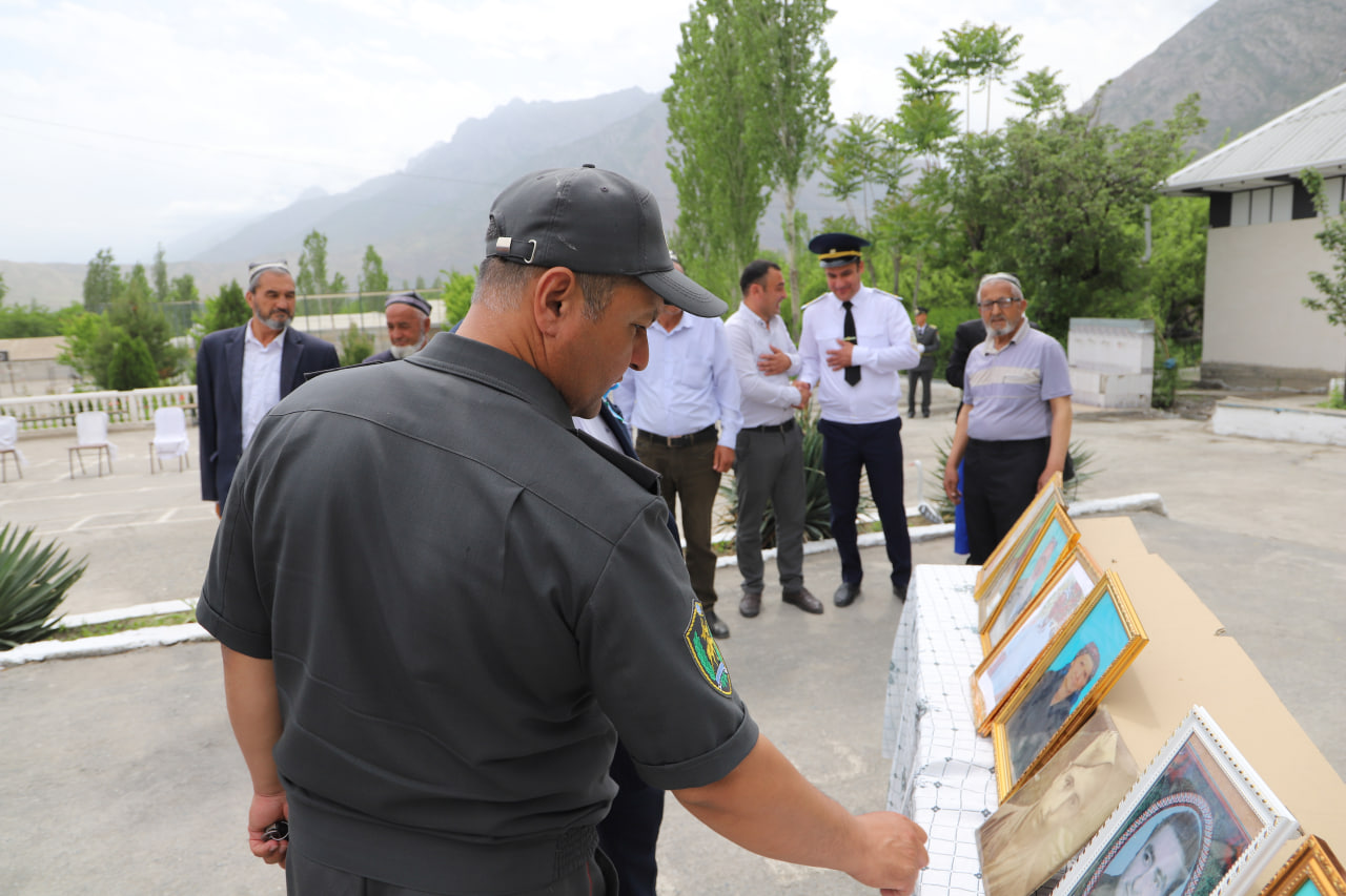 http://api3.fergana.uz/files/151400/news/file-2087435251912270.jpg
