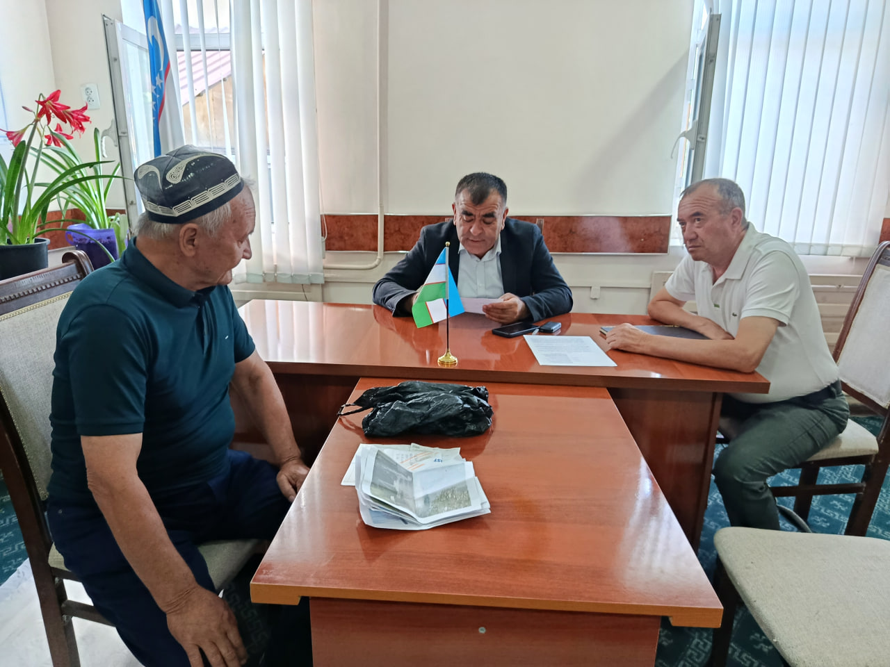 http://api3.fergana.uz/files/151400/news/file-2087841481899610.jpg