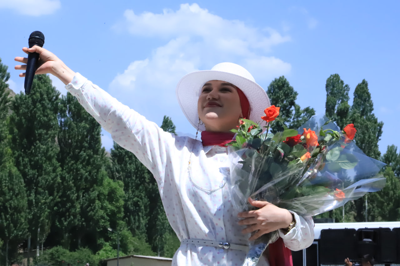http://api3.fergana.uz/files/151400/news/file-2087841558165705.jpg