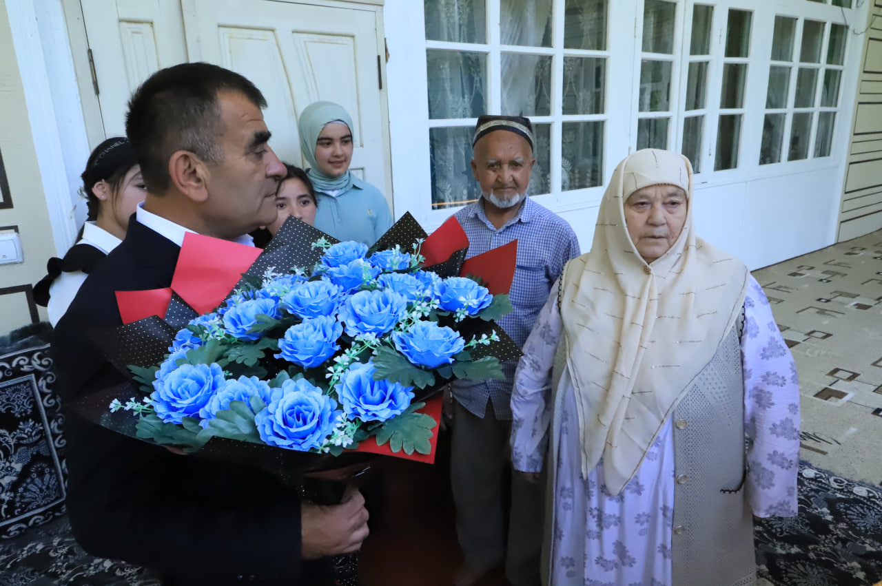 http://api3.fergana.uz/files/151400/news/file-2088102932161460.jpg