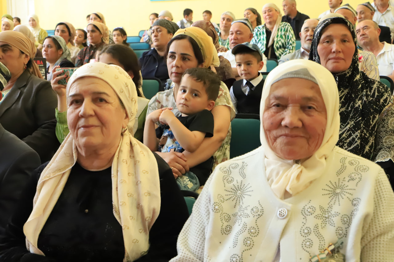 http://api3.fergana.uz/files/151400/news/file-2088103045670925.jpg