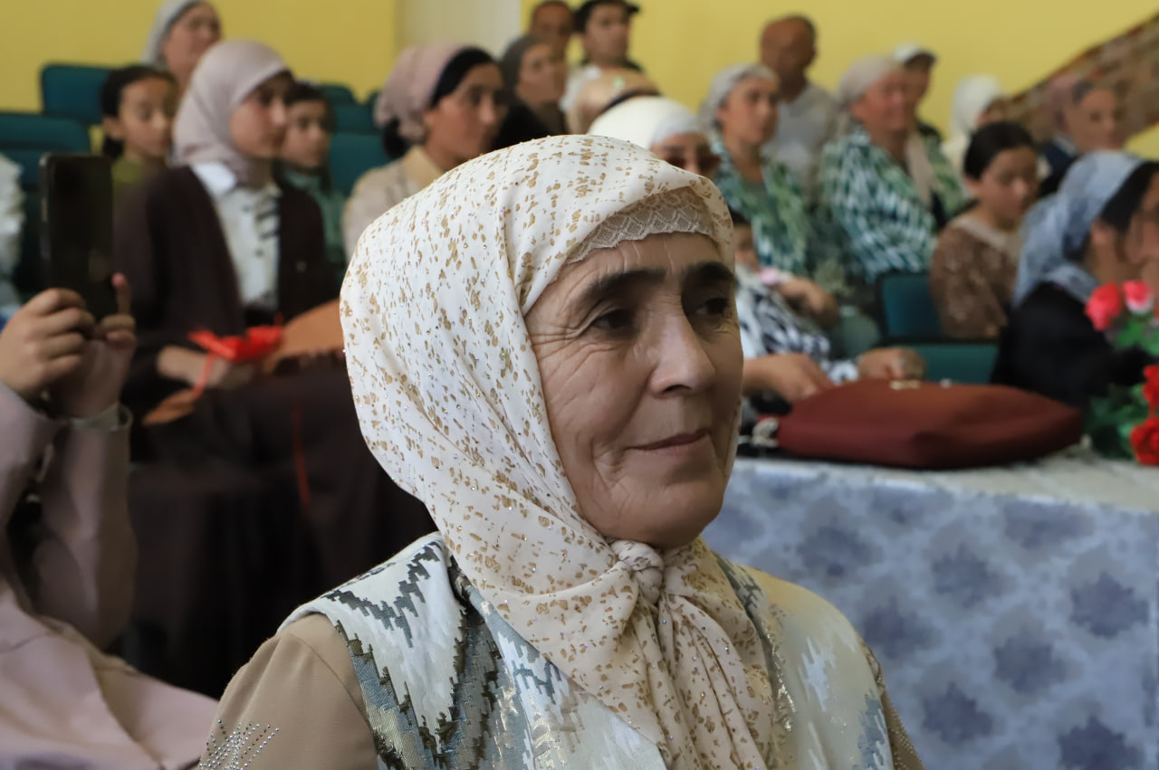 http://api3.fergana.uz/files/151400/news/file-2088103161879895.jpg
