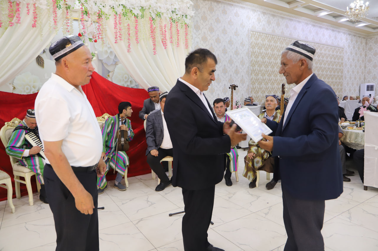 http://api3.fergana.uz/files/151400/news/file-2089383533197330.jpg