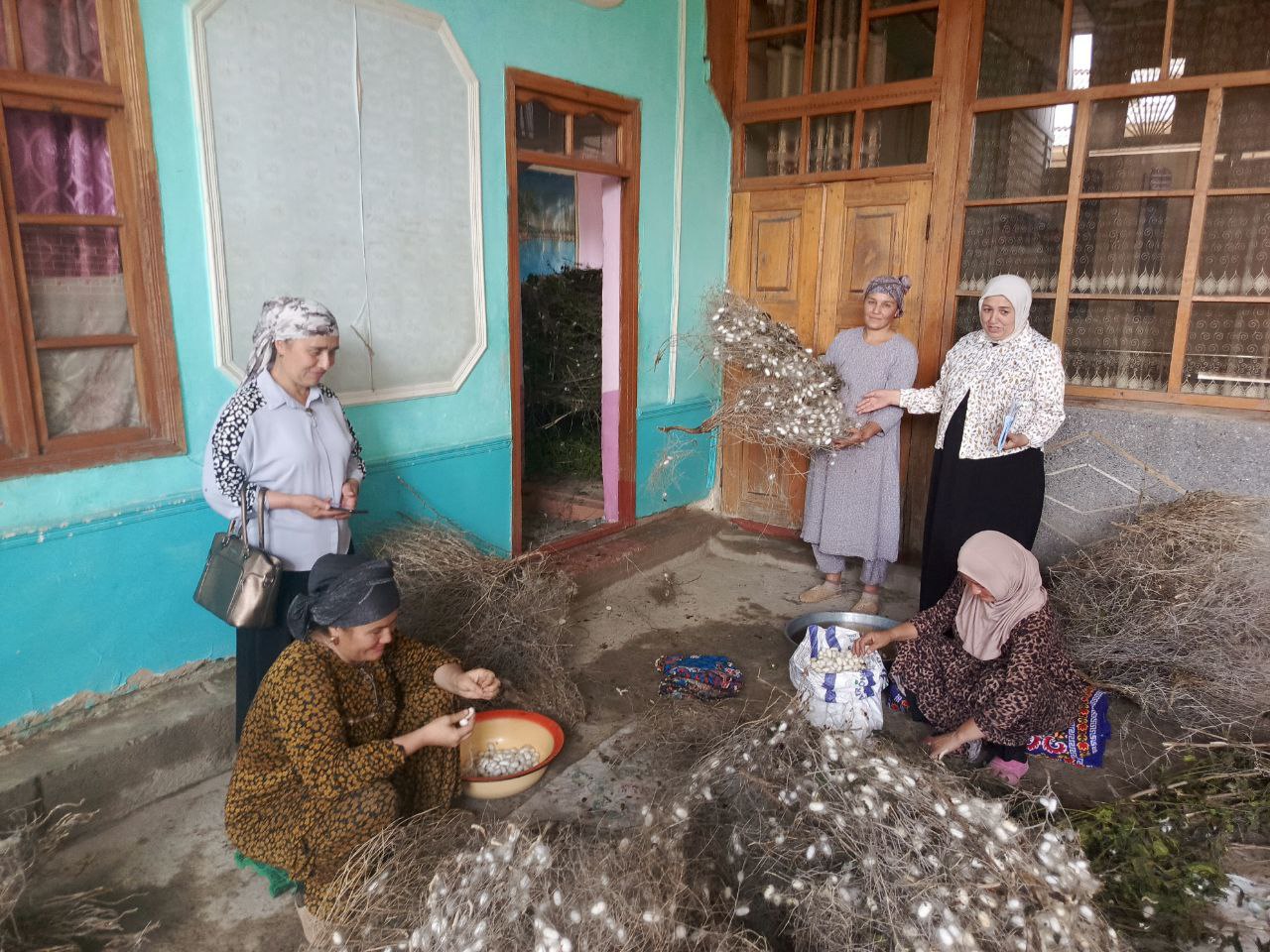 http://api3.fergana.uz/files/151400/news/file-2090838478195355.jpg