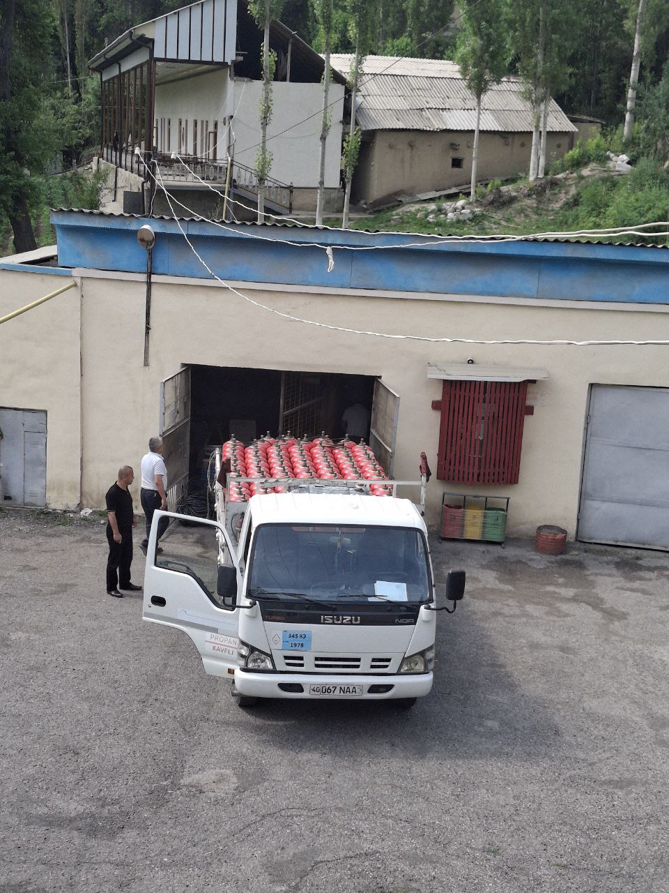http://api3.fergana.uz/files/151400/news/file-2091126908462155.jpg